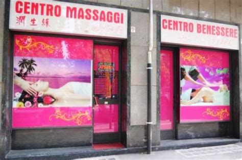 massaggi cinesi porno|Massaggio Cinese Porn Videos